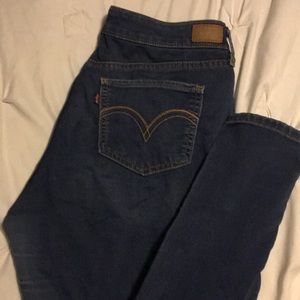 Levi’s skinny jeans
